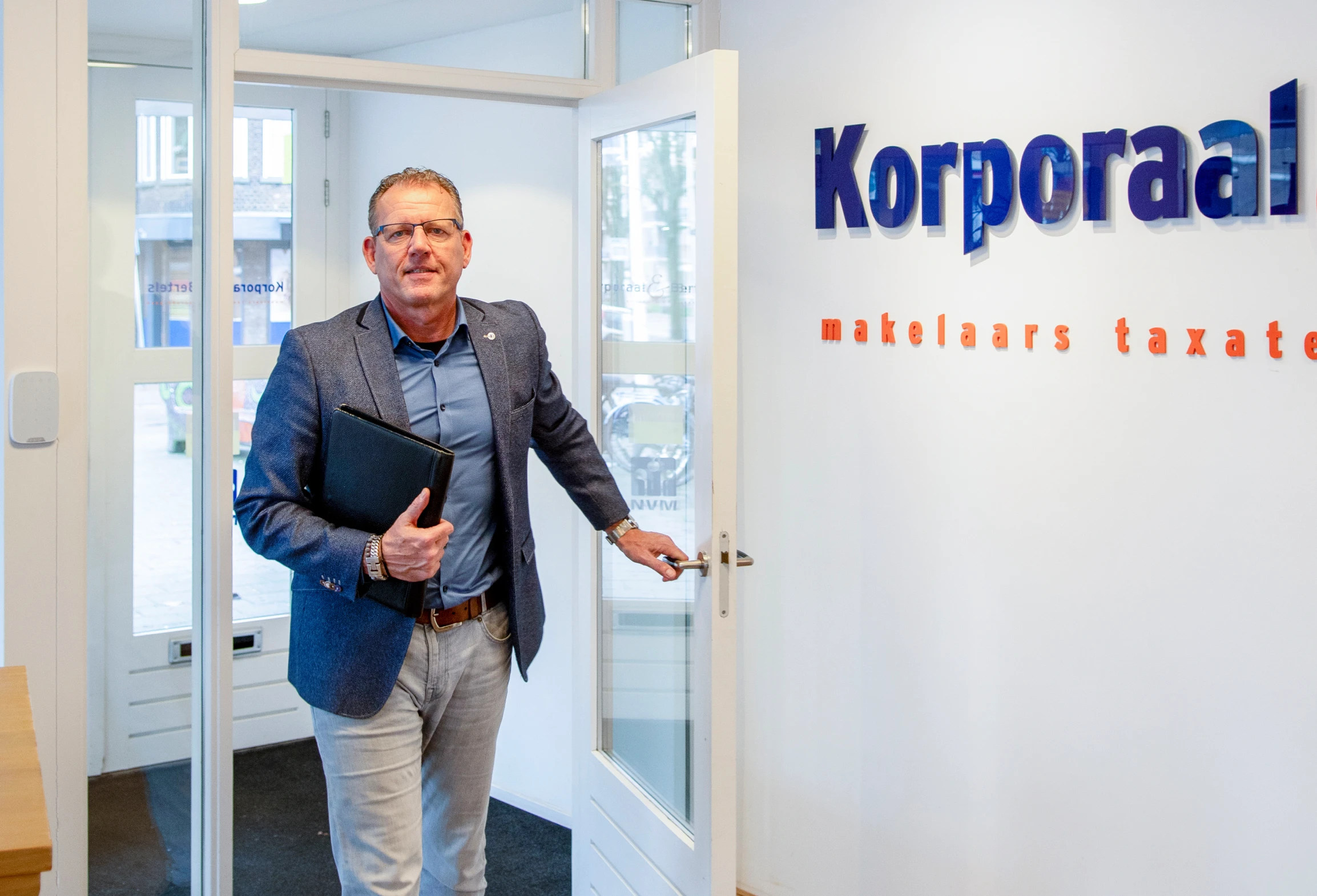 Korporaal en Bertels makelaar Den Haag Loosduinen
